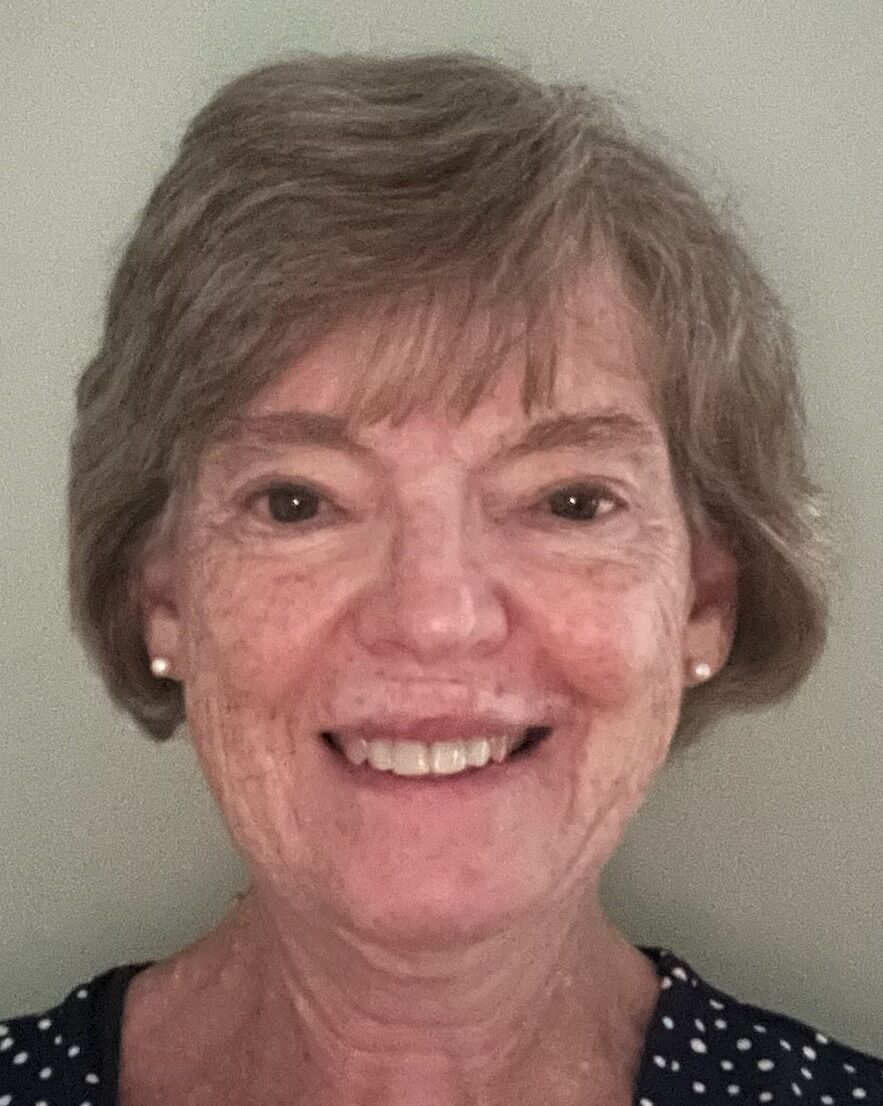 Lynne Eden Siemon